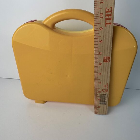 Lego Yellow Travel Carrying Case Red Latches With Lego Lot - Picture 9 of 9